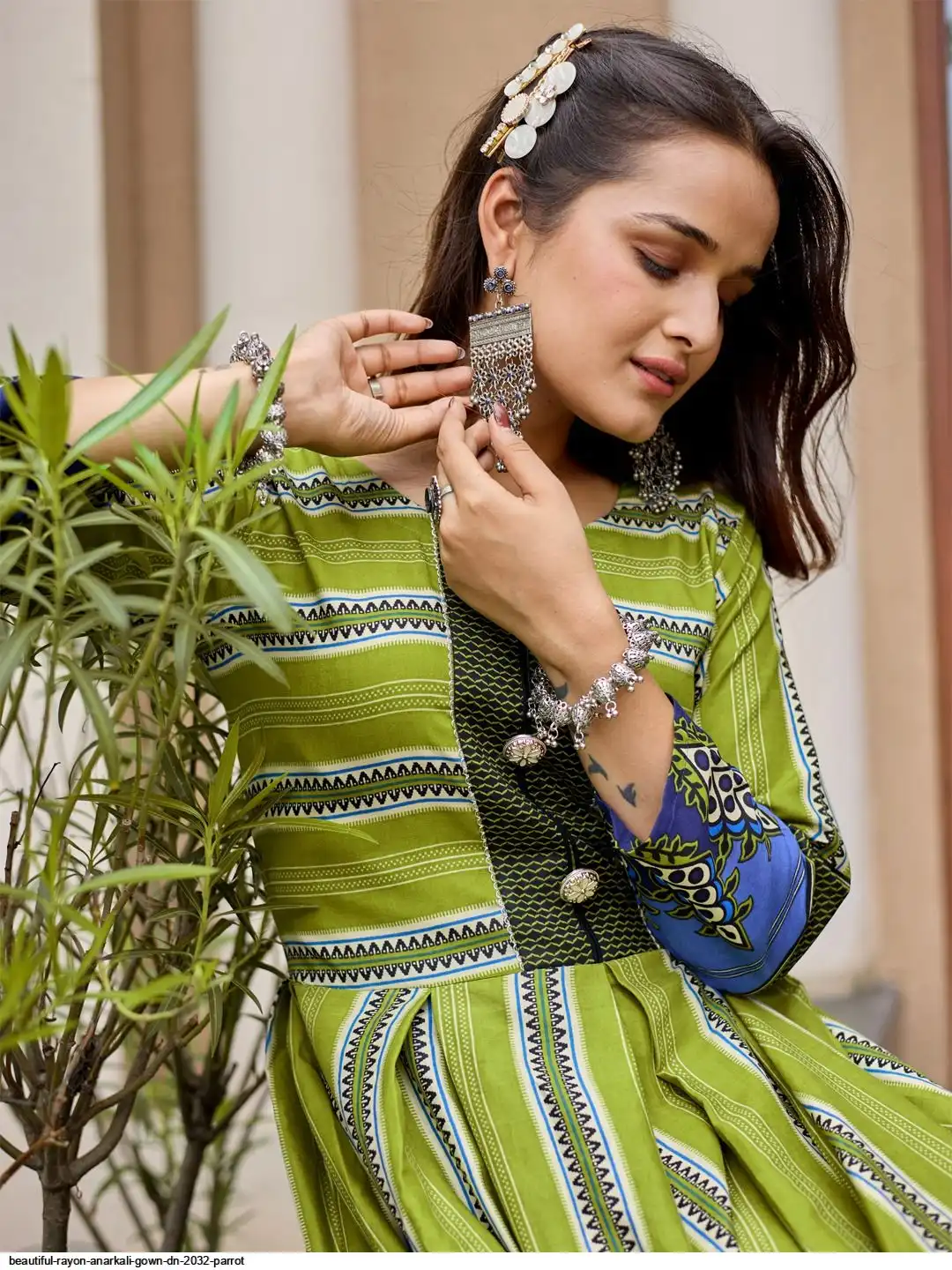 beautiful-rayon-anarkali-gown-dn-2032-parrot-6660
